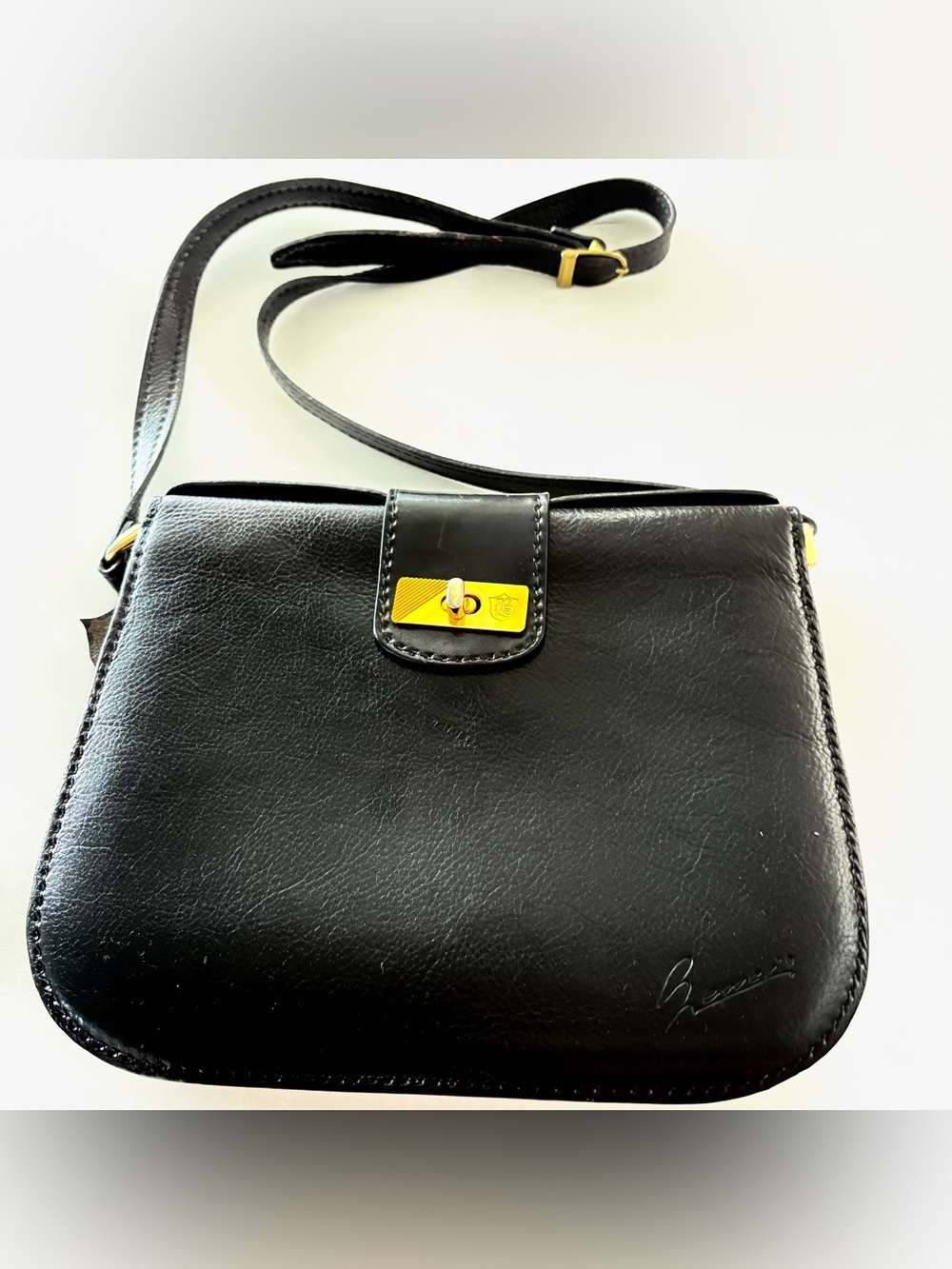 Vintage Black Pebbled Leather Crossbody Shoulder Bag